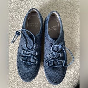 BRAND NEW Dansko Holland Sneaker